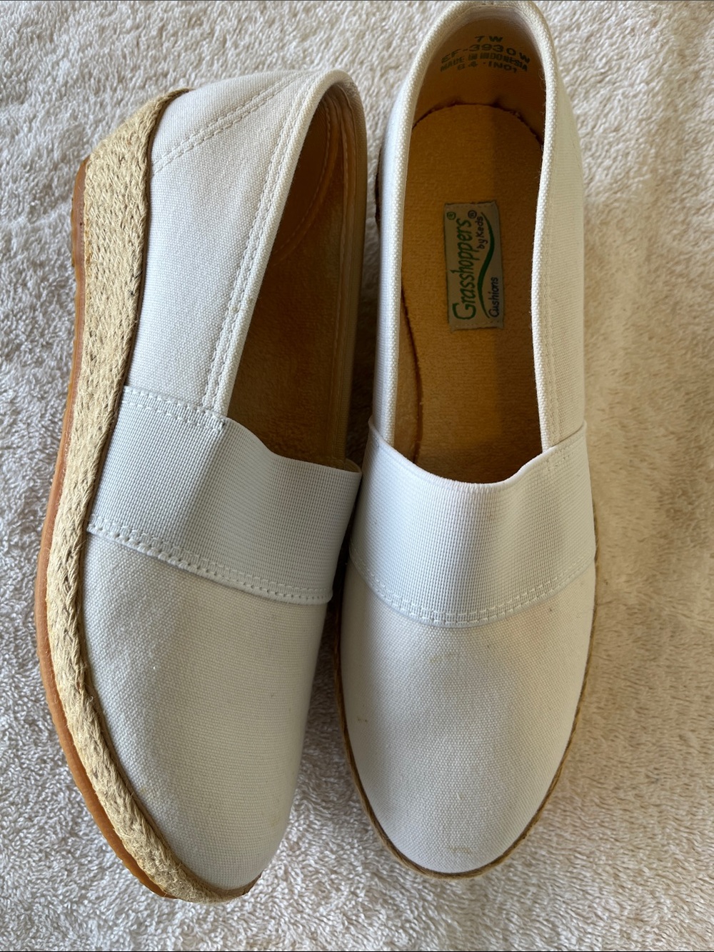 Vintage Grasshoppers by Keds Cushions Ivory Canvas Espadrille Shoes 7W